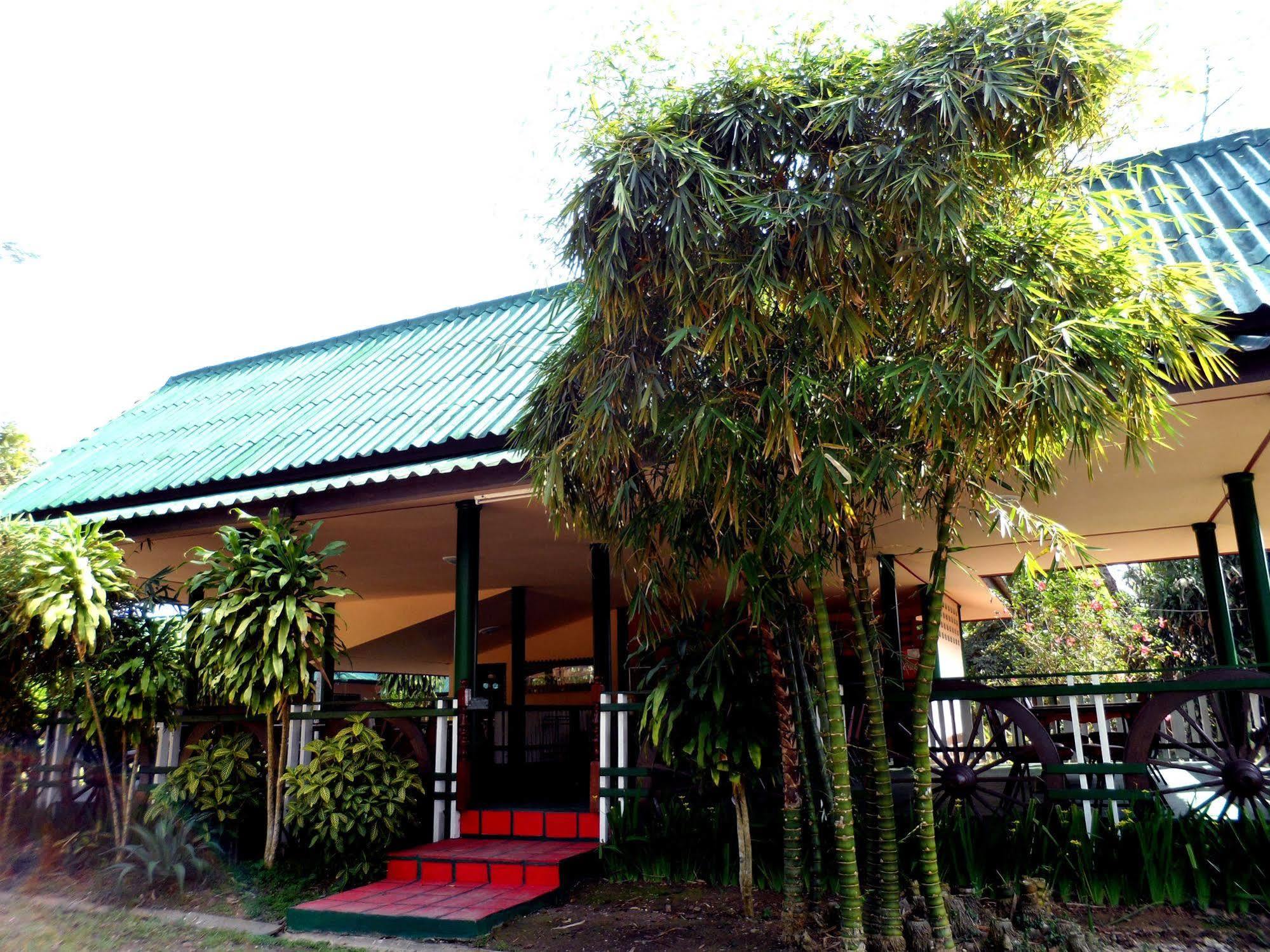 Khunnam Rimtarn Resort Mae Sai Dış mekan fotoğraf